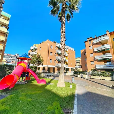 Nyaraló Et - *